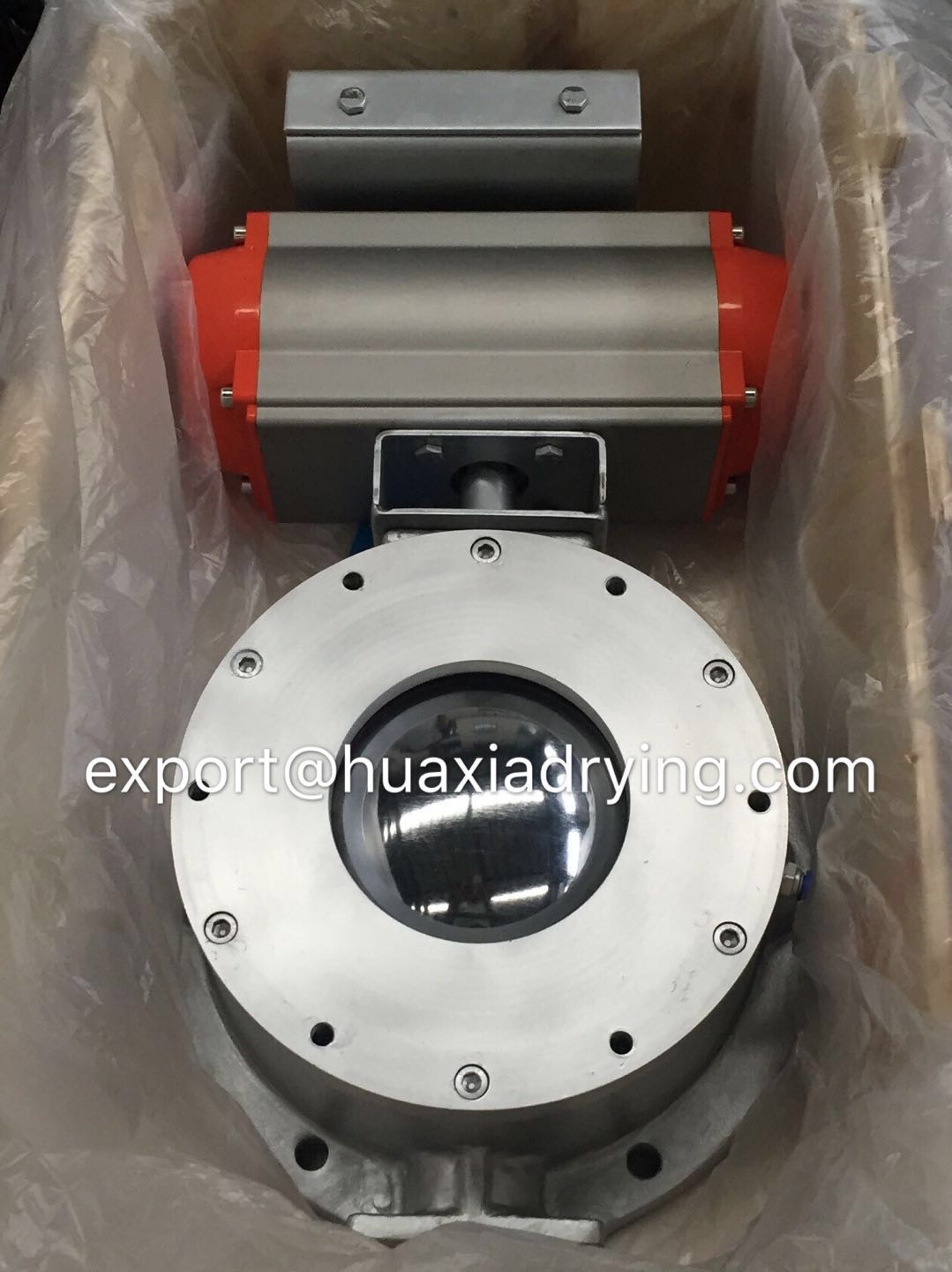 Inflatable dome valve